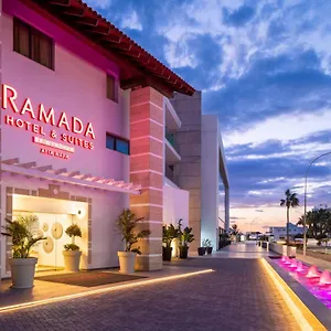 Ramada & By Wyndham Ajía Nápa