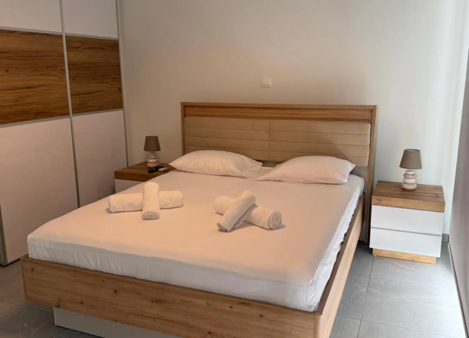Theo Luxury Napa Villa 아이아 나파 0*,